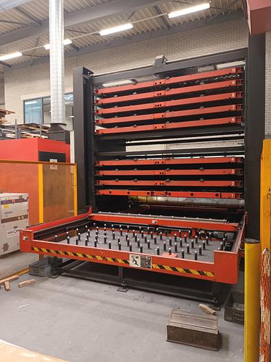 Used 1998 AMADA LCV3015 3KW + automation/storage