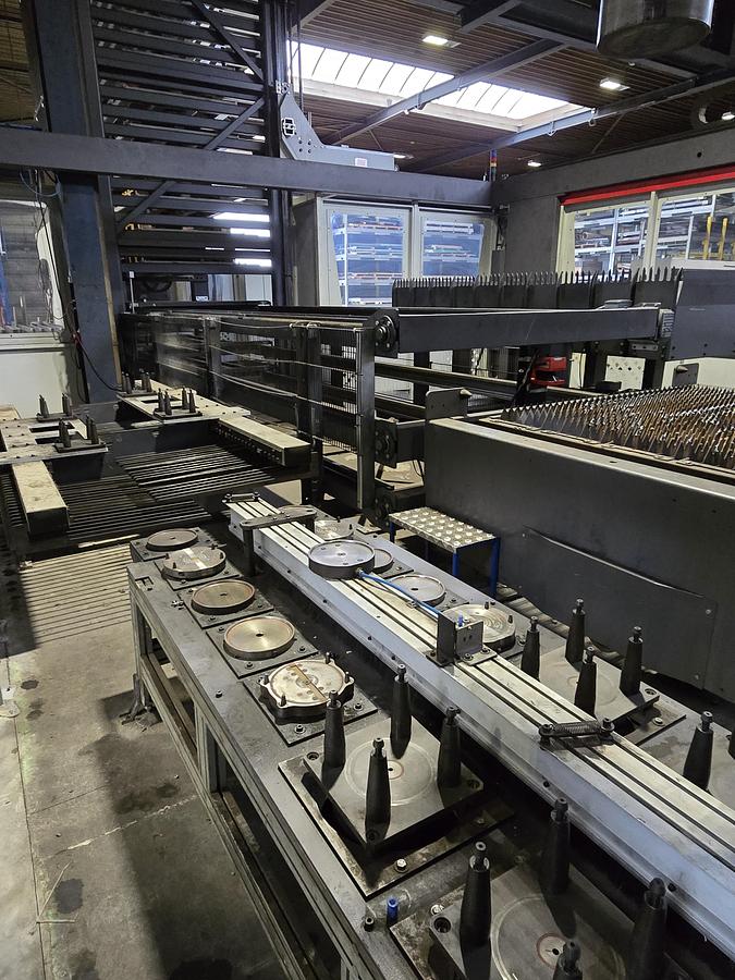 Used 2015 BYSTRONIC ByAutonom 3015 Bylaser 6KW with automation