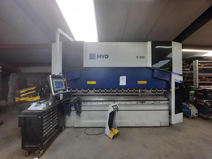 Used 2021 MVD C 220-3700