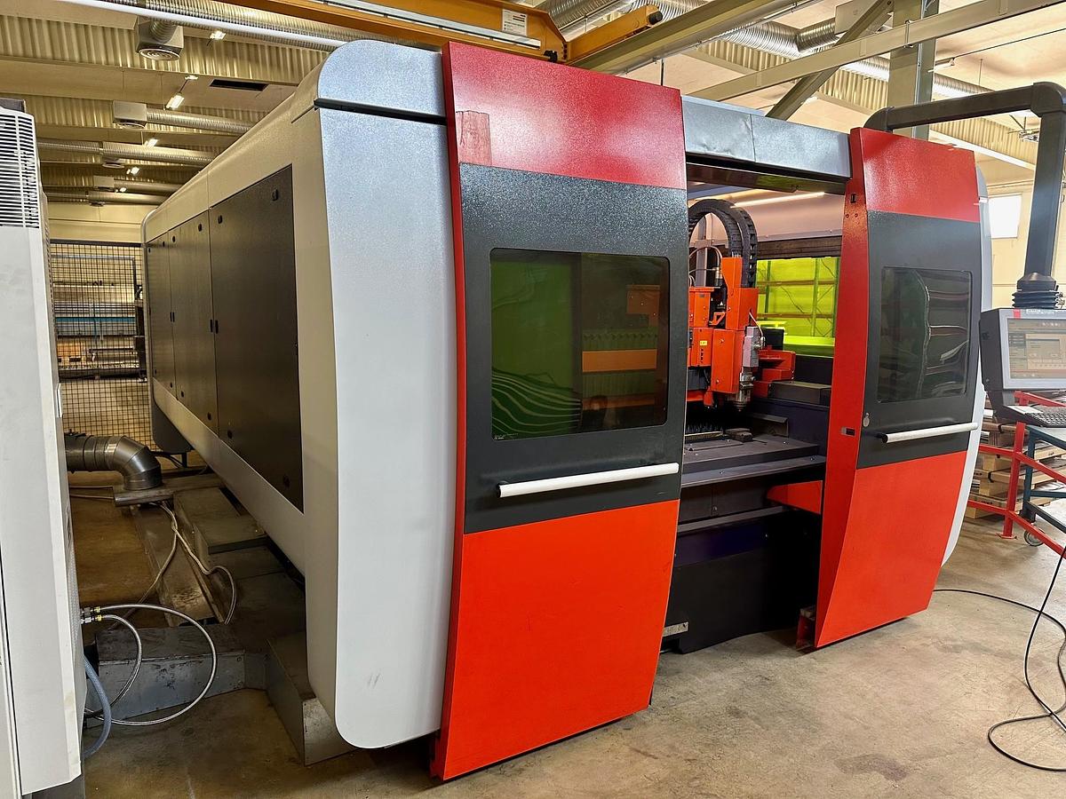 Used 2013 BYSTRONIC Bysprint Fiber 3015 4KW + Bytrans Extended