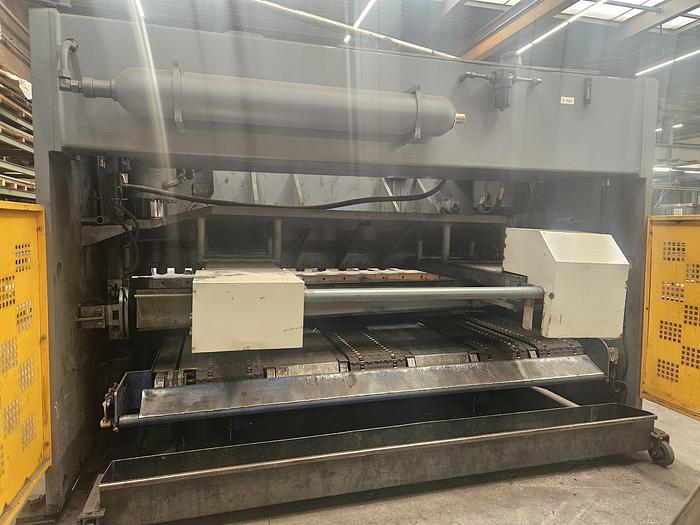 Used 2004 HACO PSX 3020