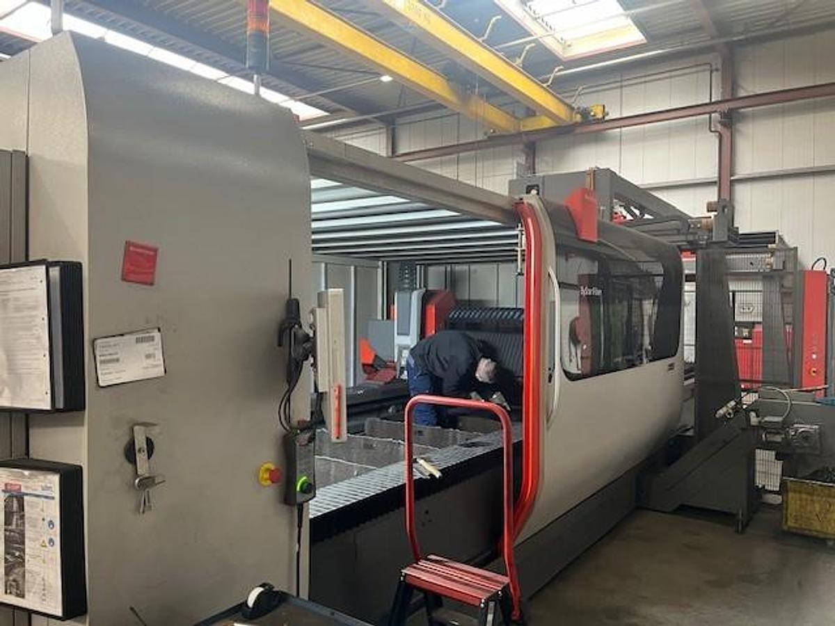 Used 2018 BYSTRONIC Bystar Fiber 3015 8KW