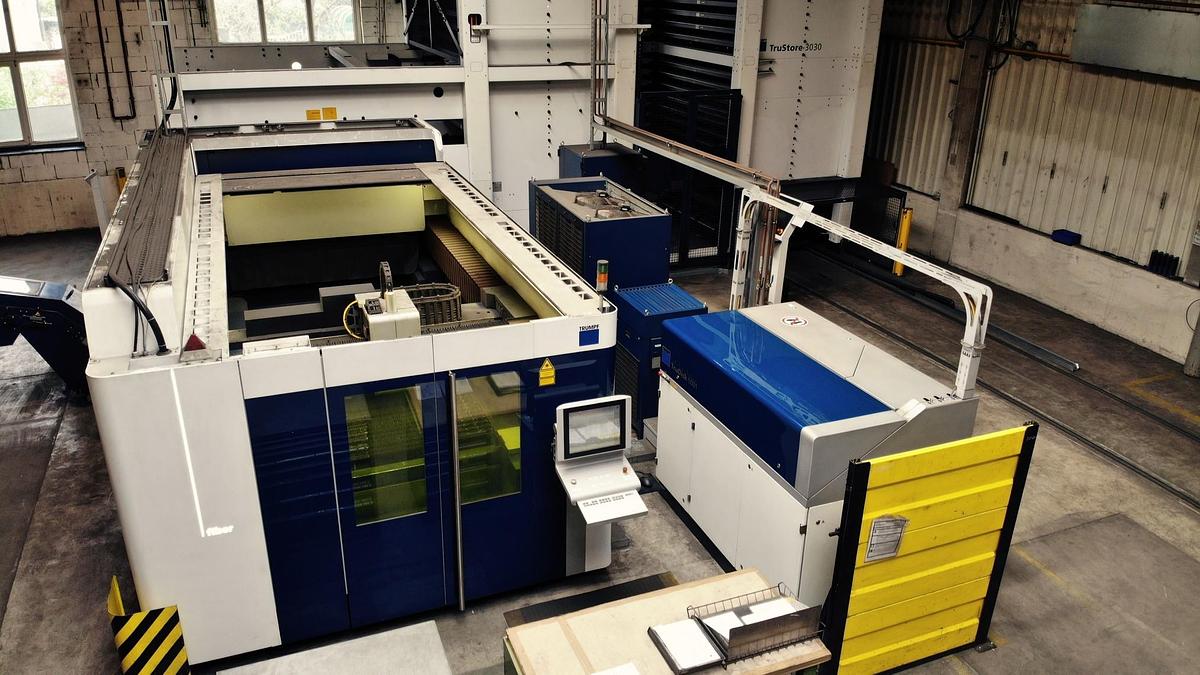 Used 2014 TRUMPF Trulaser 5030 (L41) 5KW + Liftmaster + Trustore