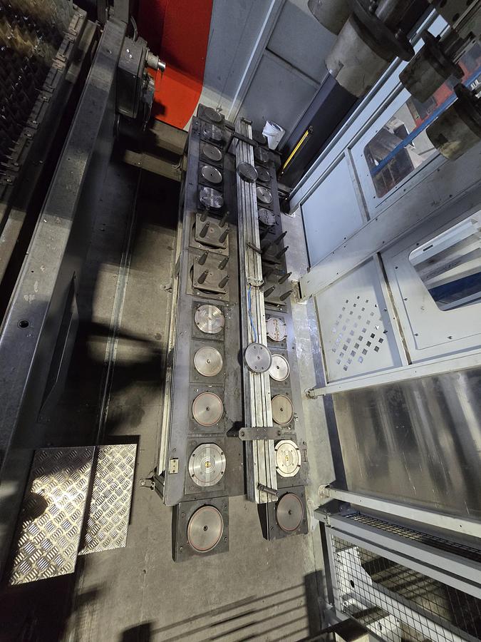 Used 2015 BYSTRONIC ByAutonom 3015 Bylaser 6KW with automation