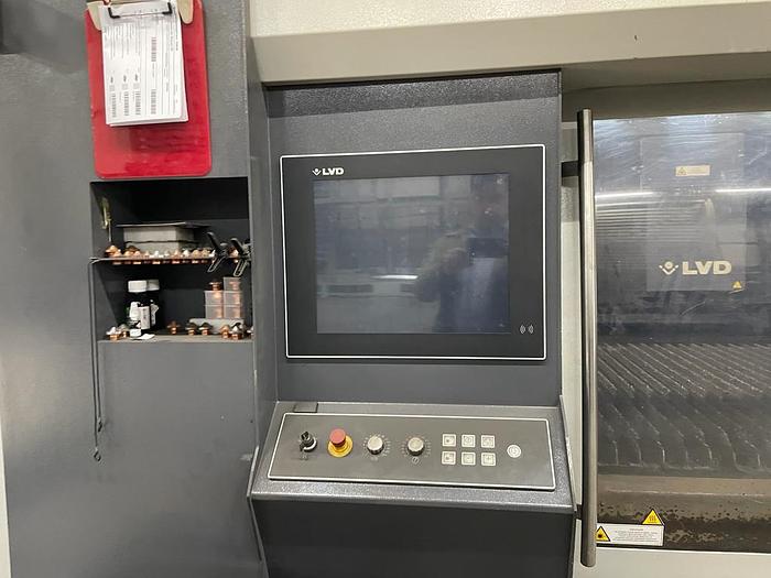 Used 2014 LVD Sirius 3015 PLUS 4KW + Compact Tower