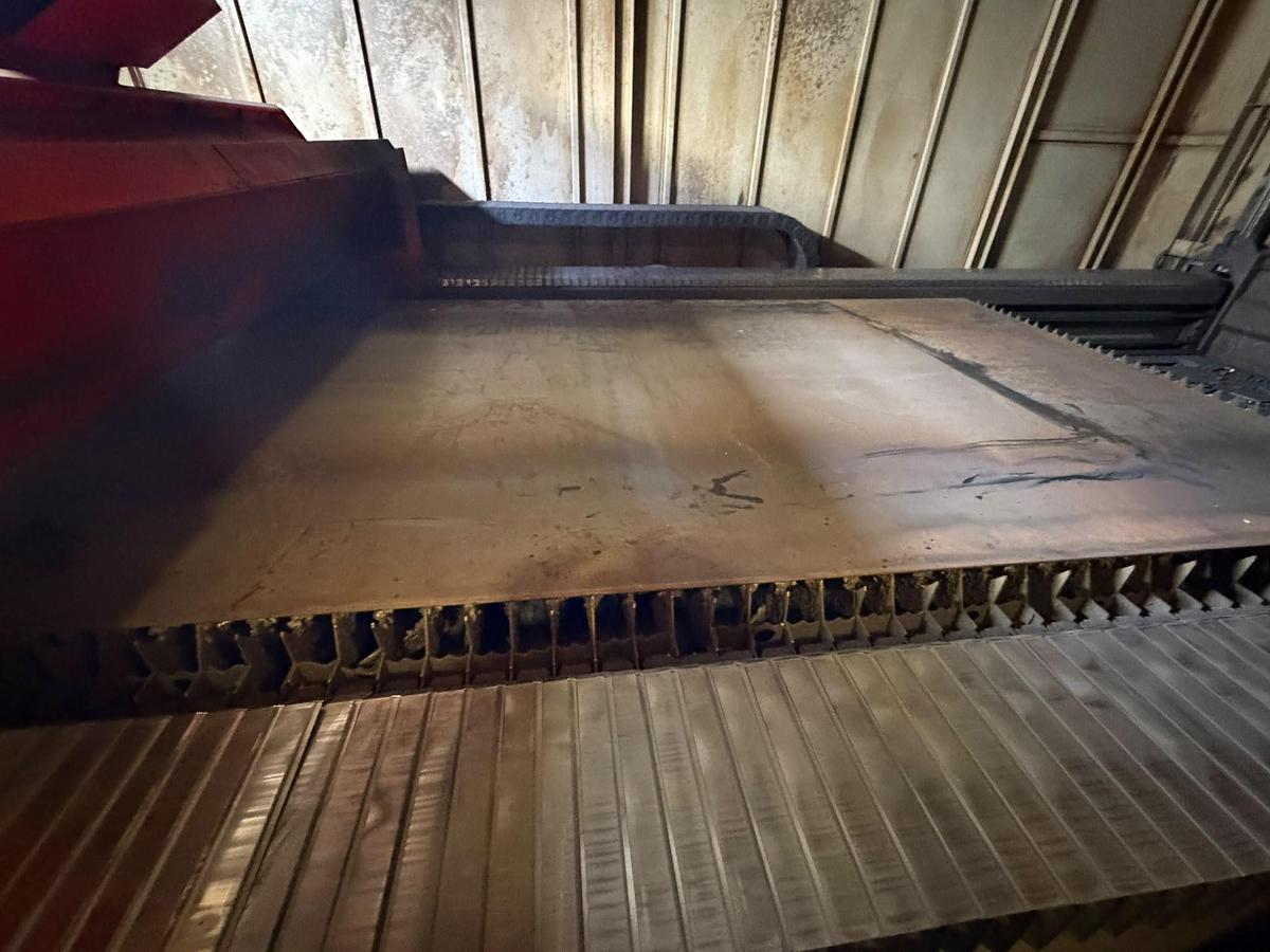 Used 2018 BYSTRONIC ByStar 3015 Fiber 30 KW + ByLoader
