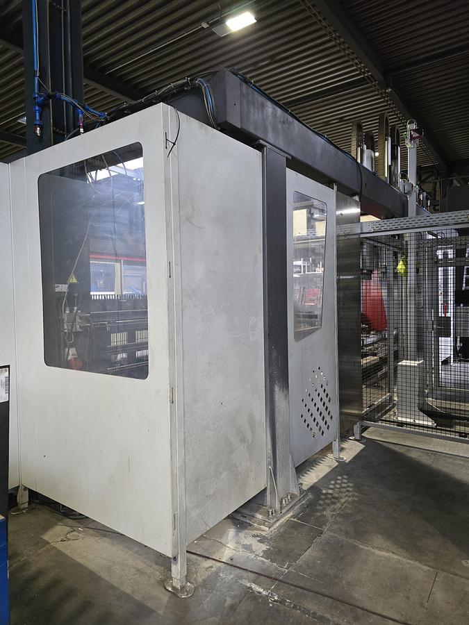 Used 2015 BYSTRONIC ByAutonom 3015 Bylaser 6KW with automation
