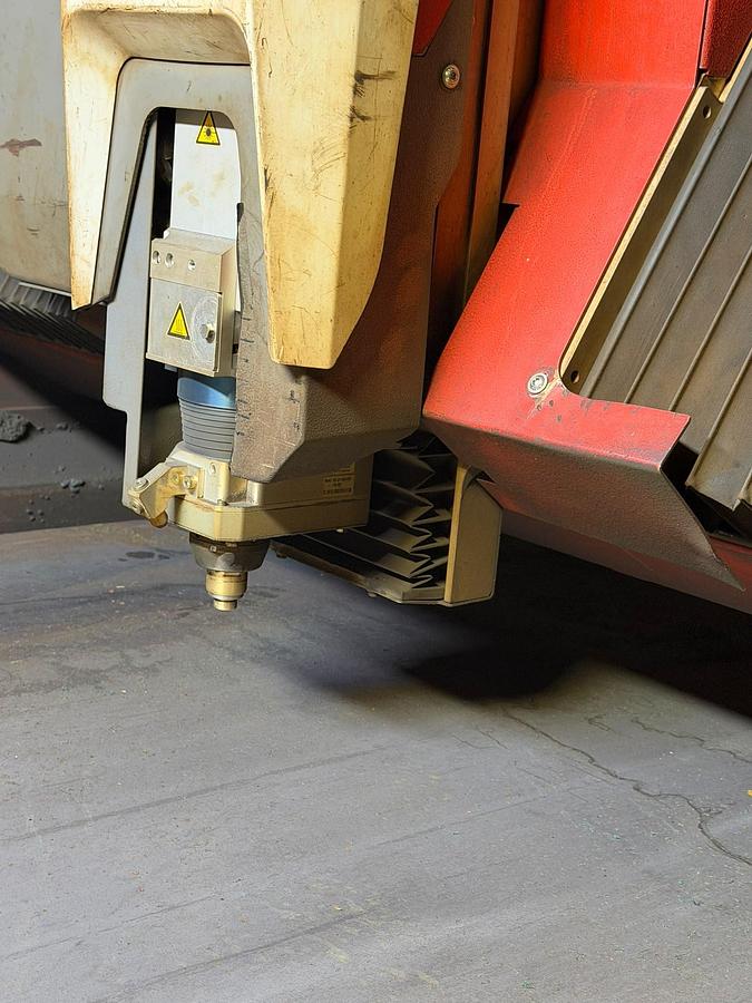 Used 2018 BYSTRONIC ByStar 3015 Fiber 30 KW + ByLoader