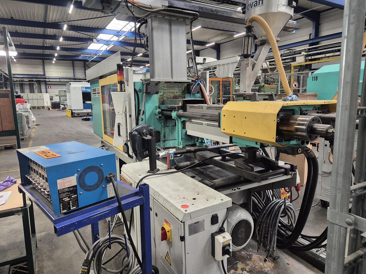 Used 2000 ARBURG 520C 2000-675