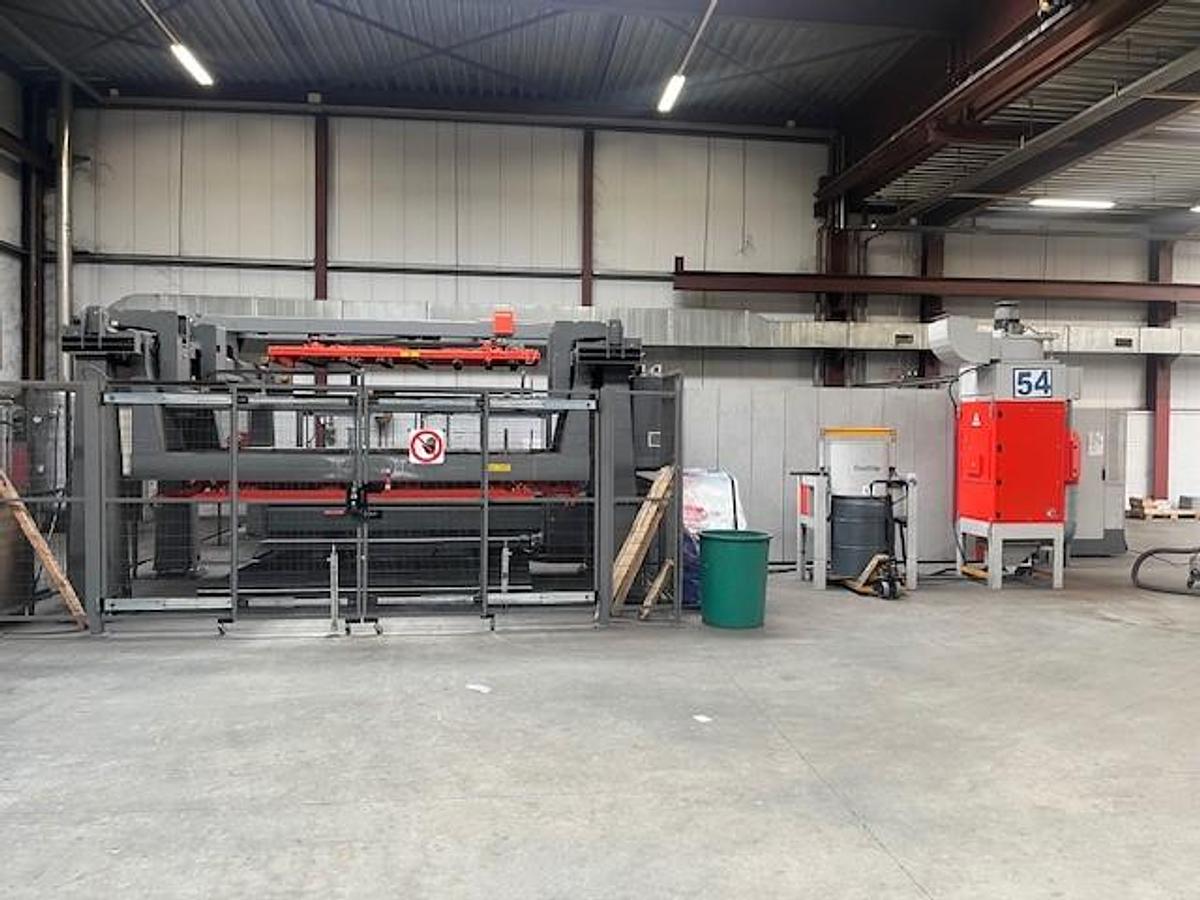 Used 2018 BYSTRONIC Bystar Fiber 3015 8KW