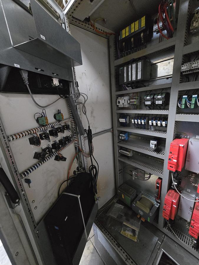 Used 2015 BYSTRONIC ByAutonom 3015 Bylaser 6KW with automation