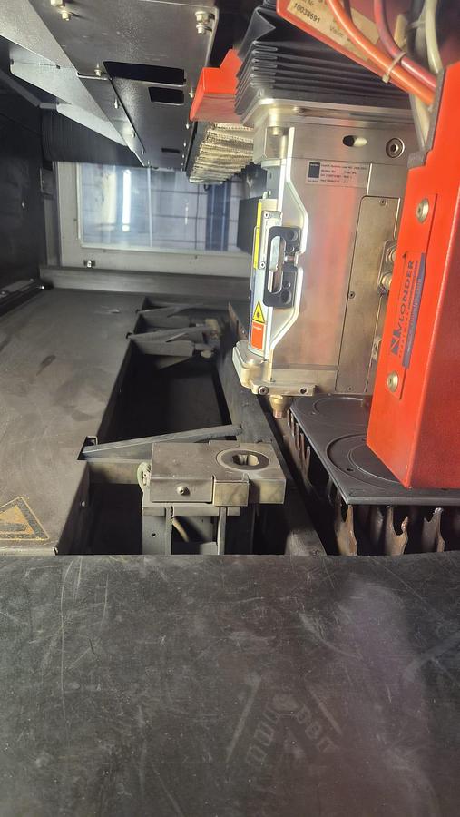 Used 2011 BYSTRONIC Byspeed Pro 3015 4.4KW