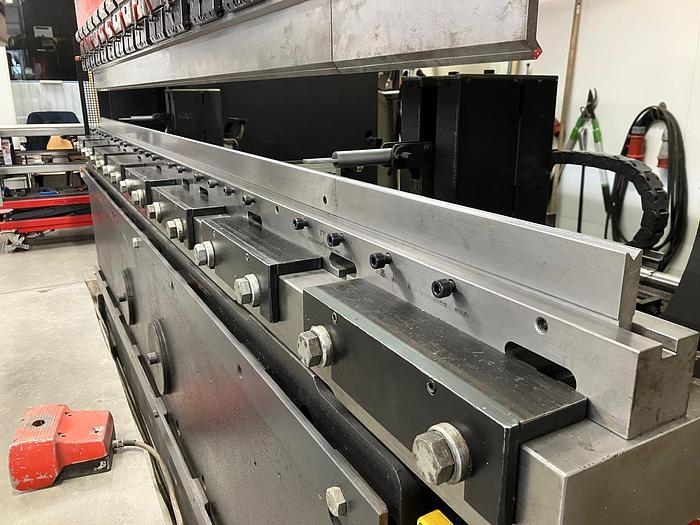 Used 1992 AMADA HFB 170/30
