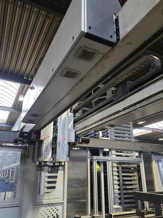 Used 2015 BYSTRONIC ByAutonom 3015 Bylaser 6KW with automation