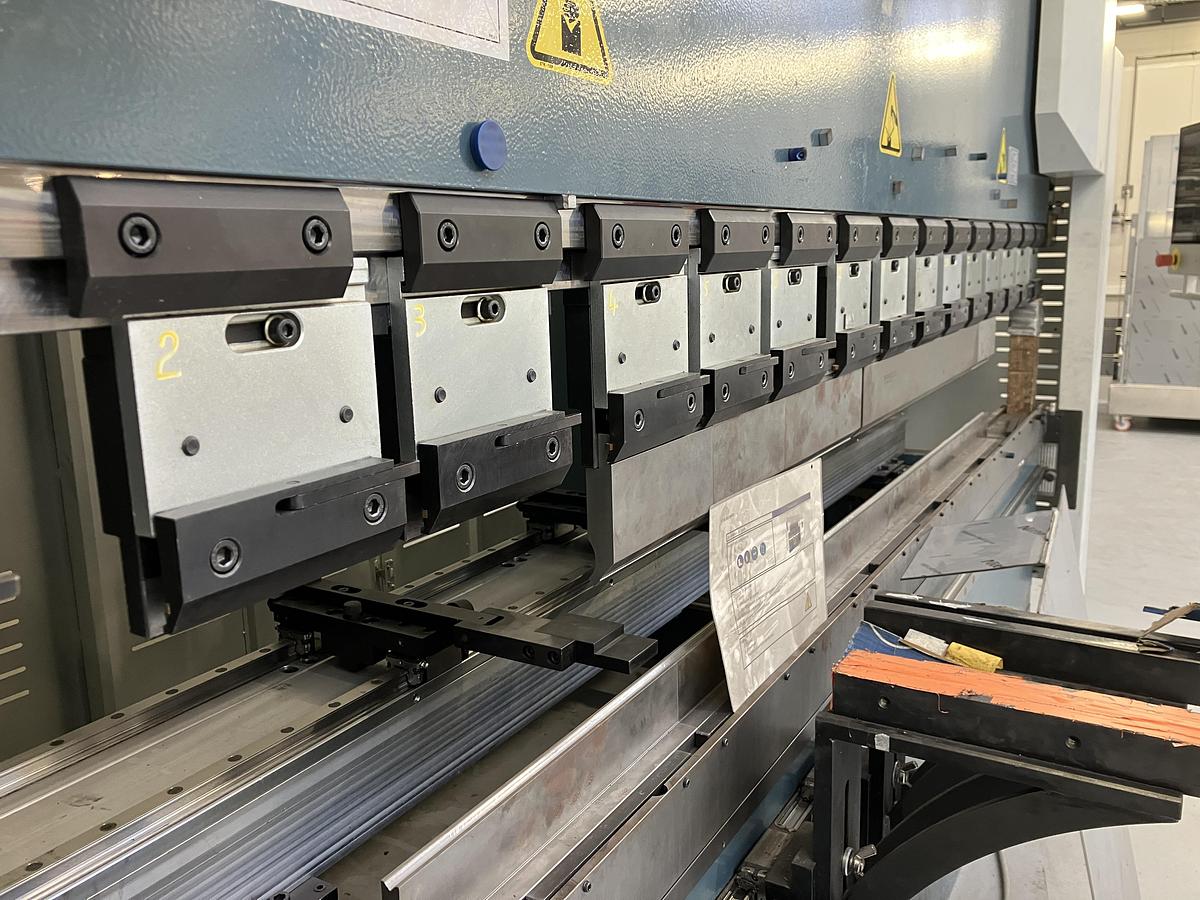 Used 2022 DURMA AD-R-30175