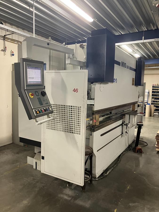 Used 2006 MVD CNC HAP 30/160