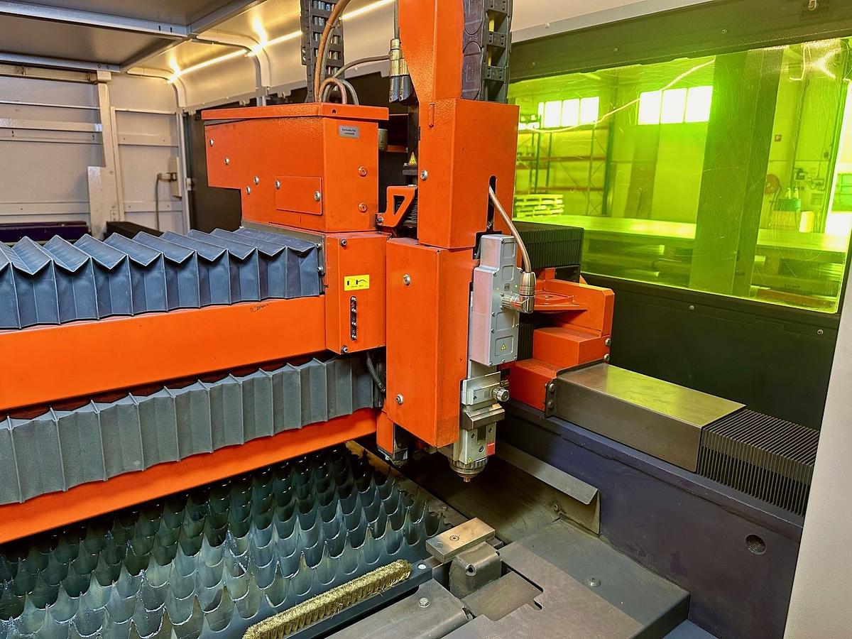 Used 2013 BYSTRONIC Bysprint Fiber 3015 4KW + Bytrans Extended