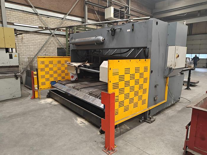 Used 2004 HACO PSX 3020