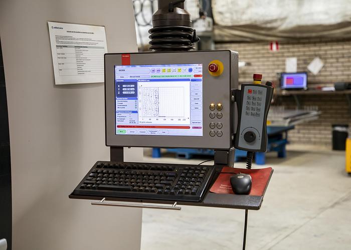 Used 2015 BYSTRONIC Bysprint Fiber 3015 + Bytrans Extended