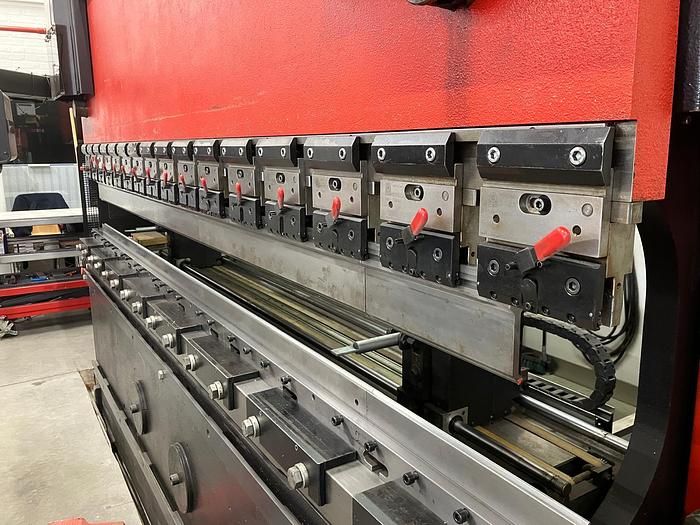 Used 1992 AMADA HFB 170/30