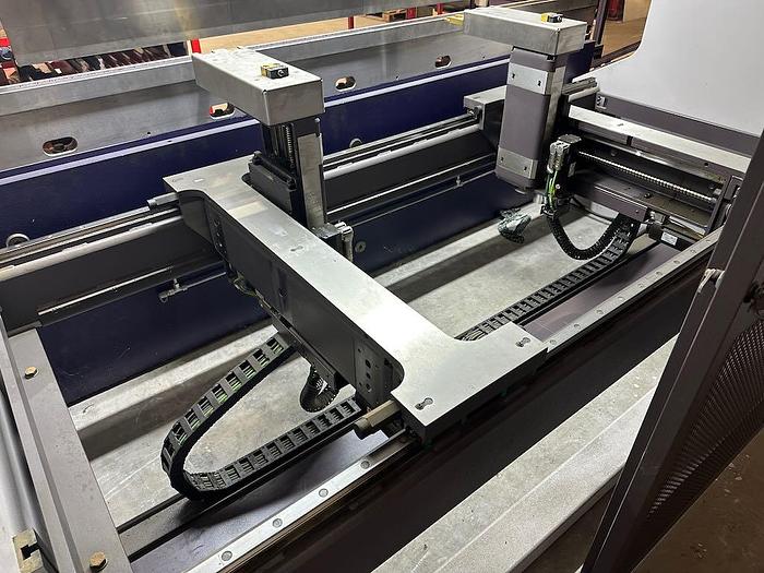 Used 2013 BYSTRONIC Xpert 150 x 3100 (< 700 hours!)