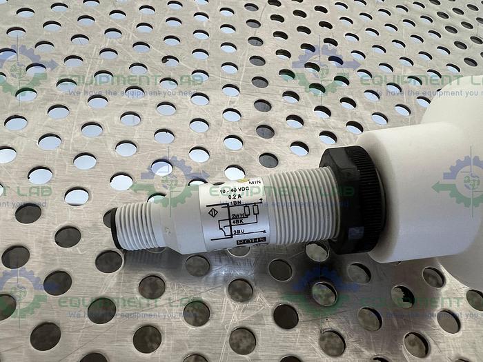 Used Carlo Gavazzi CA18CLF08NAM1 Proximity Sensor / Switch 4Pin, 10-40 VDC