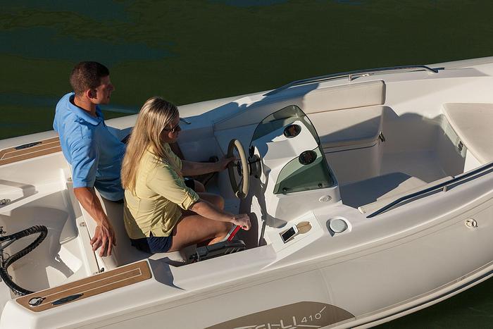 TEMPEST 410 YACHT TENDER