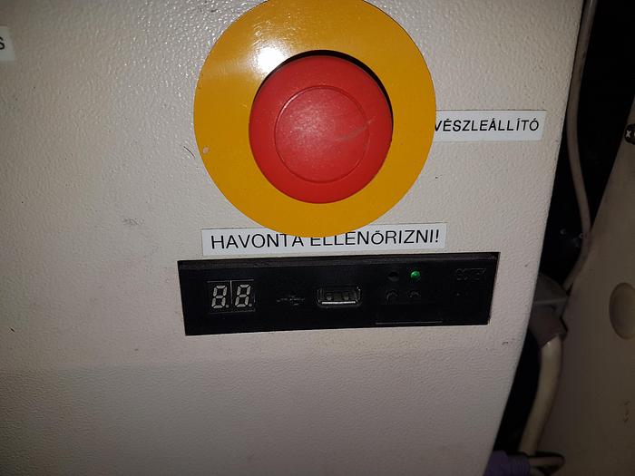 Használt Juki KE-750