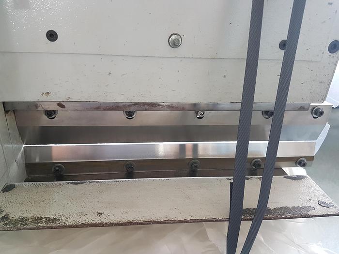 Used Metal-System Nincs adattábla