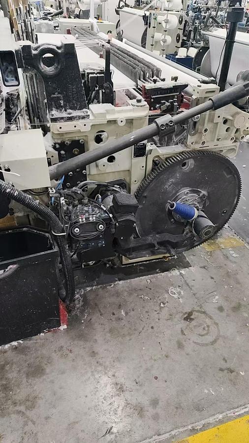Used 2022 12 sets Picanol Omni plus-i air jet loom for fabric