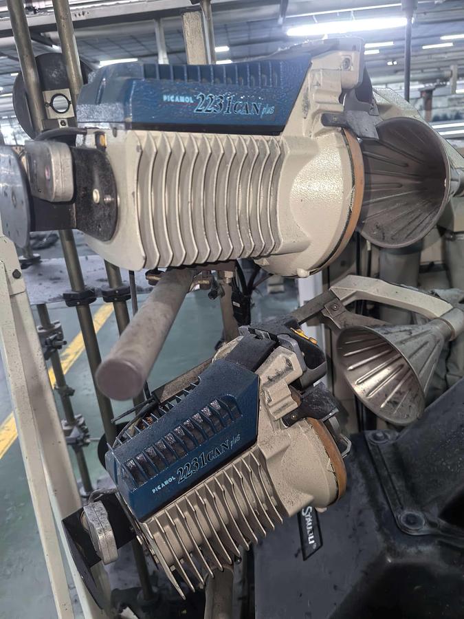 Used 20 sets Picanol omni plus 800 air jet loom for fabric