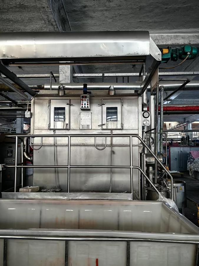Used Fong's Towel Dyeing Machine for fabric