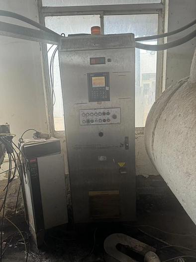 Used 3 sets Fong's dyeing machine for fabric