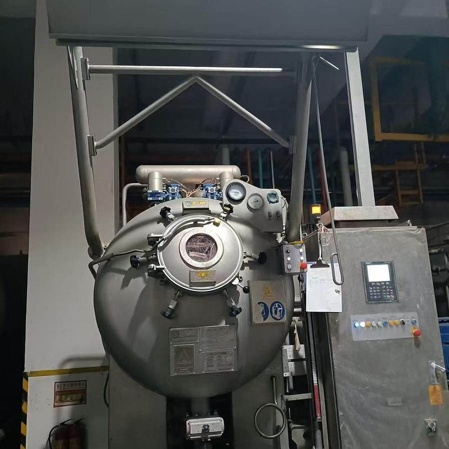 Used Fongs DYECOWIN dyeing machine for fabric