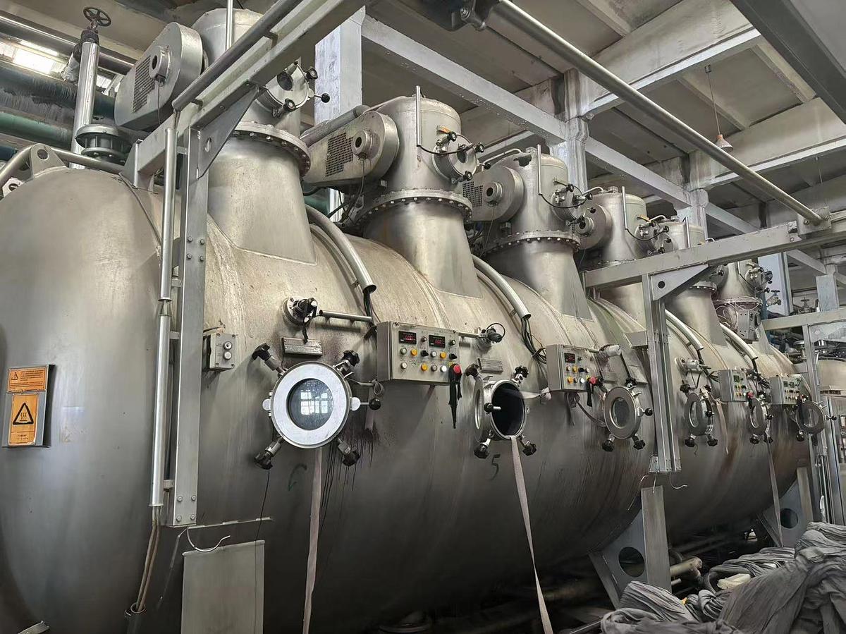 Used Fongs Jumbotec Dyeing Machine for fabric
