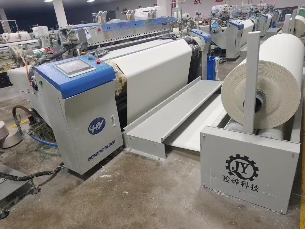 Used 2024  24 sets Chinese air jet loom for fabric