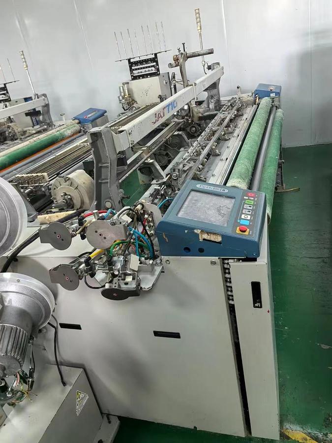 Used Toyota T710 Airjet loom for fabric