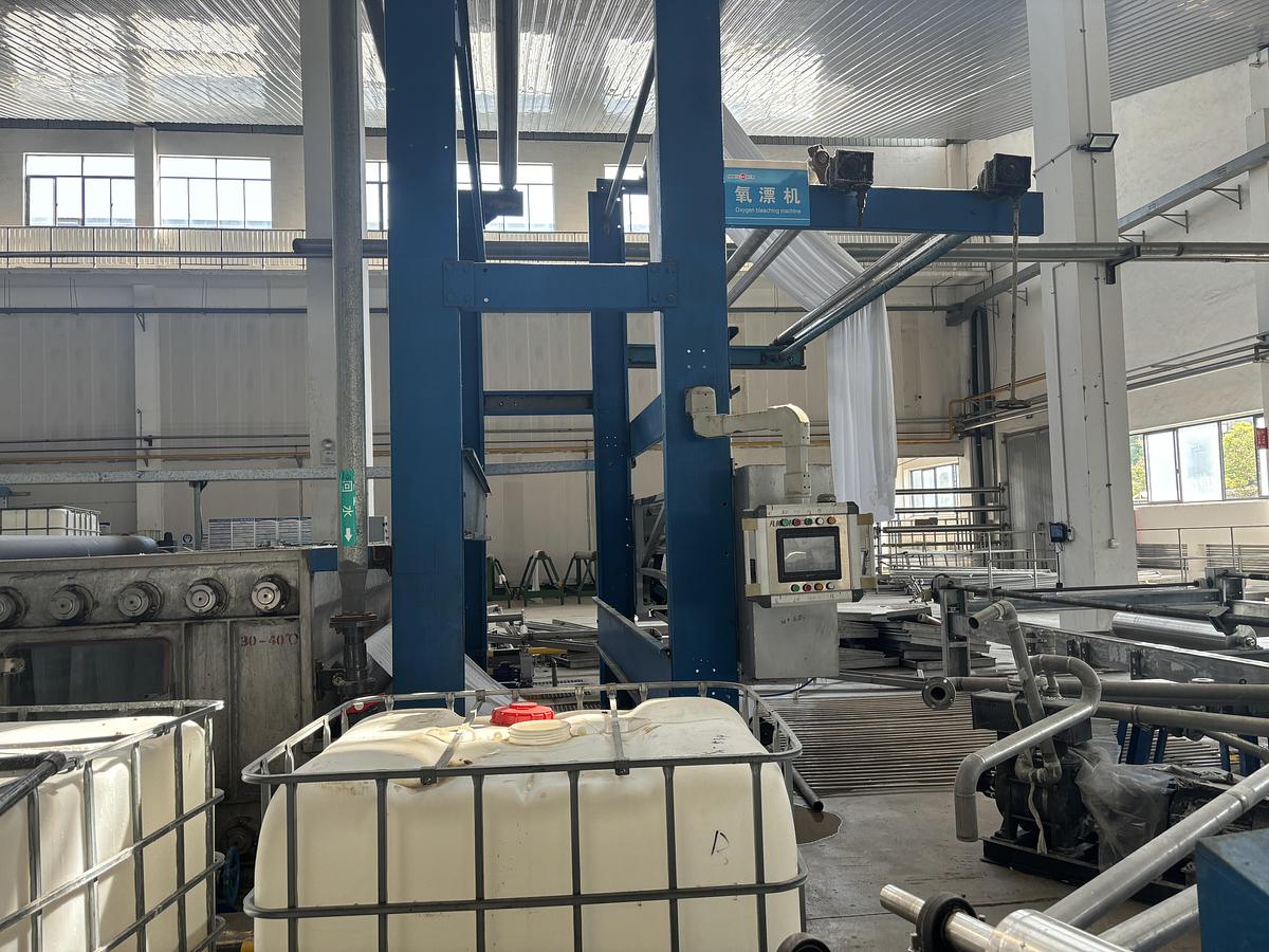 Used 2014 Red flag bleaching machine for fabric