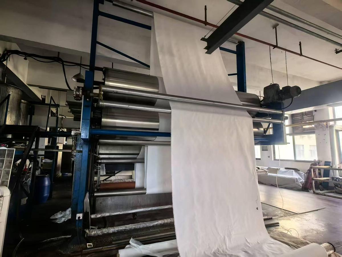 Used 2010 Ehwha stenter for fabric