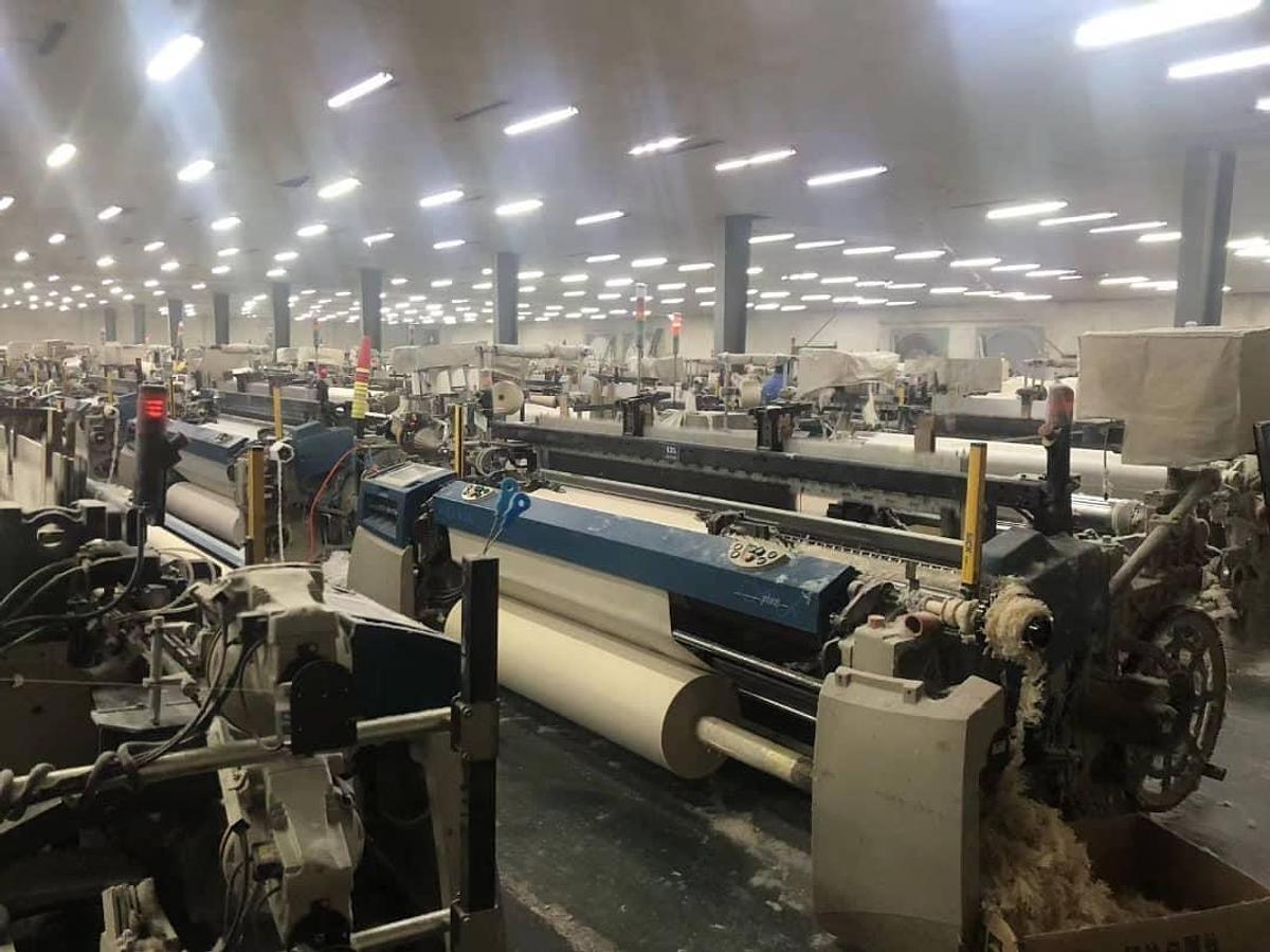 Used Picanol Omni plus-x airjet loom for fabric