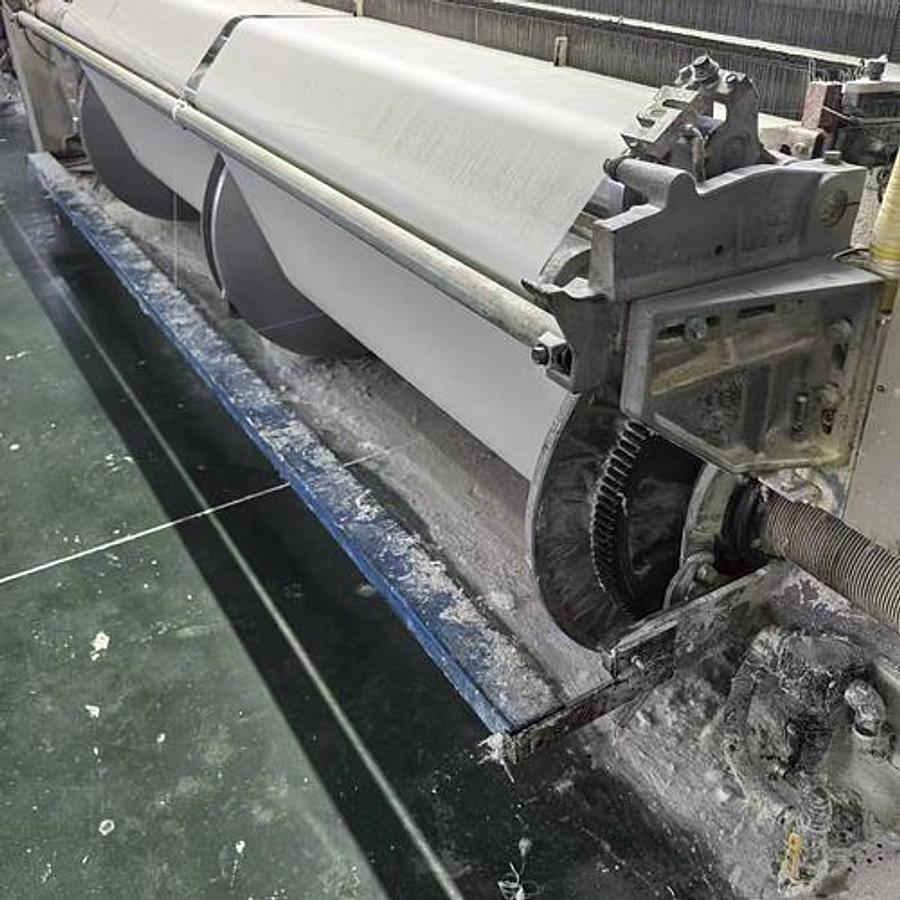 Used Toyota T710 Airjet loom for fabric
