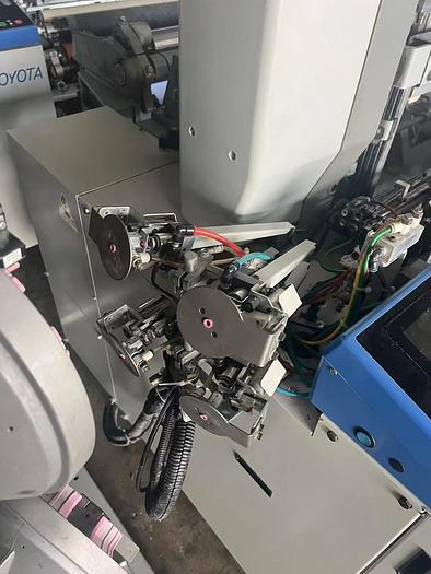 Used Toyota T810 air jet loom in 210cm width for fabric