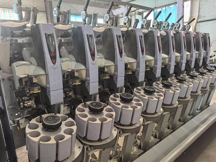 Used Schlafhorst Autoconer X5 winder for yarn