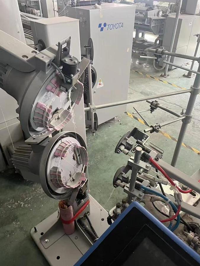 Used Toyota T810 air jet loom for fabric