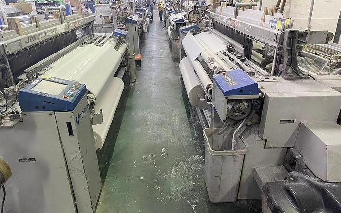 Used Toyota T710 air jet loom for fabric