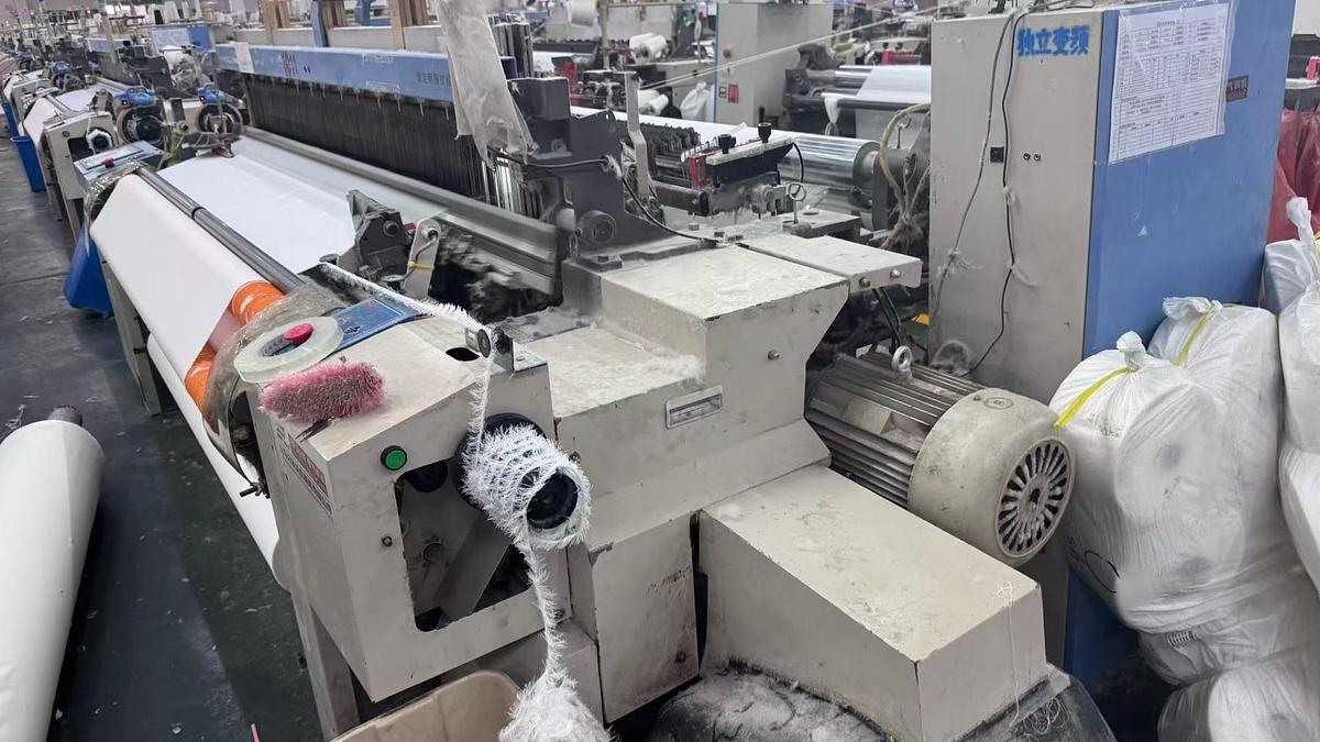 Used RIFA Airjet loom for fabric