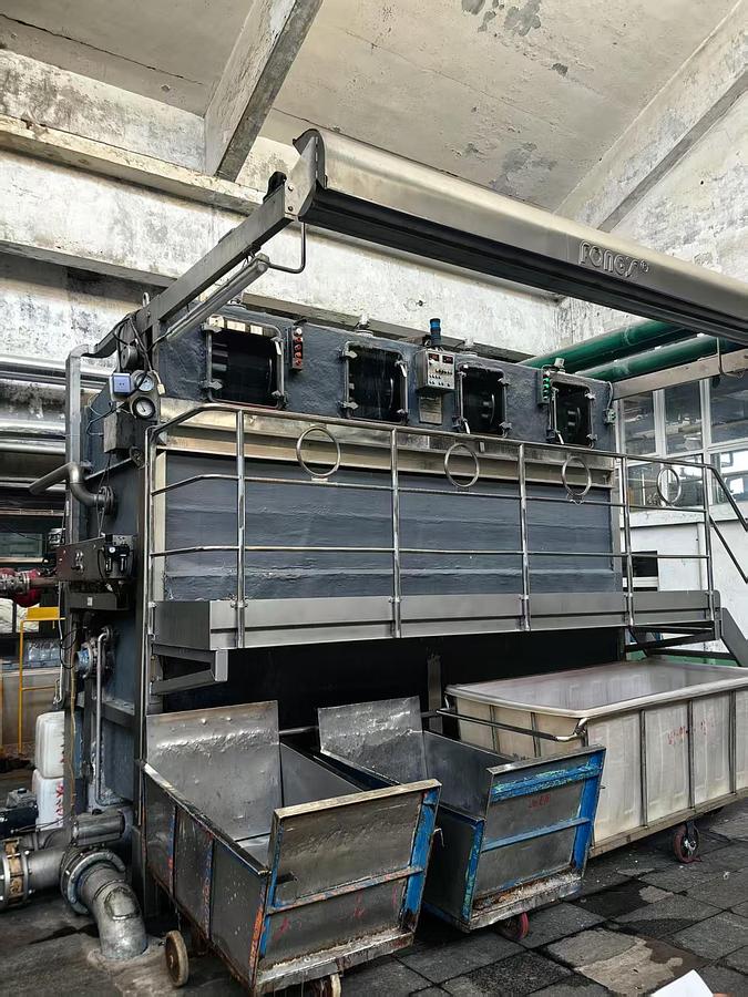 Used Fong's Towel Dyeing Machine for fabric