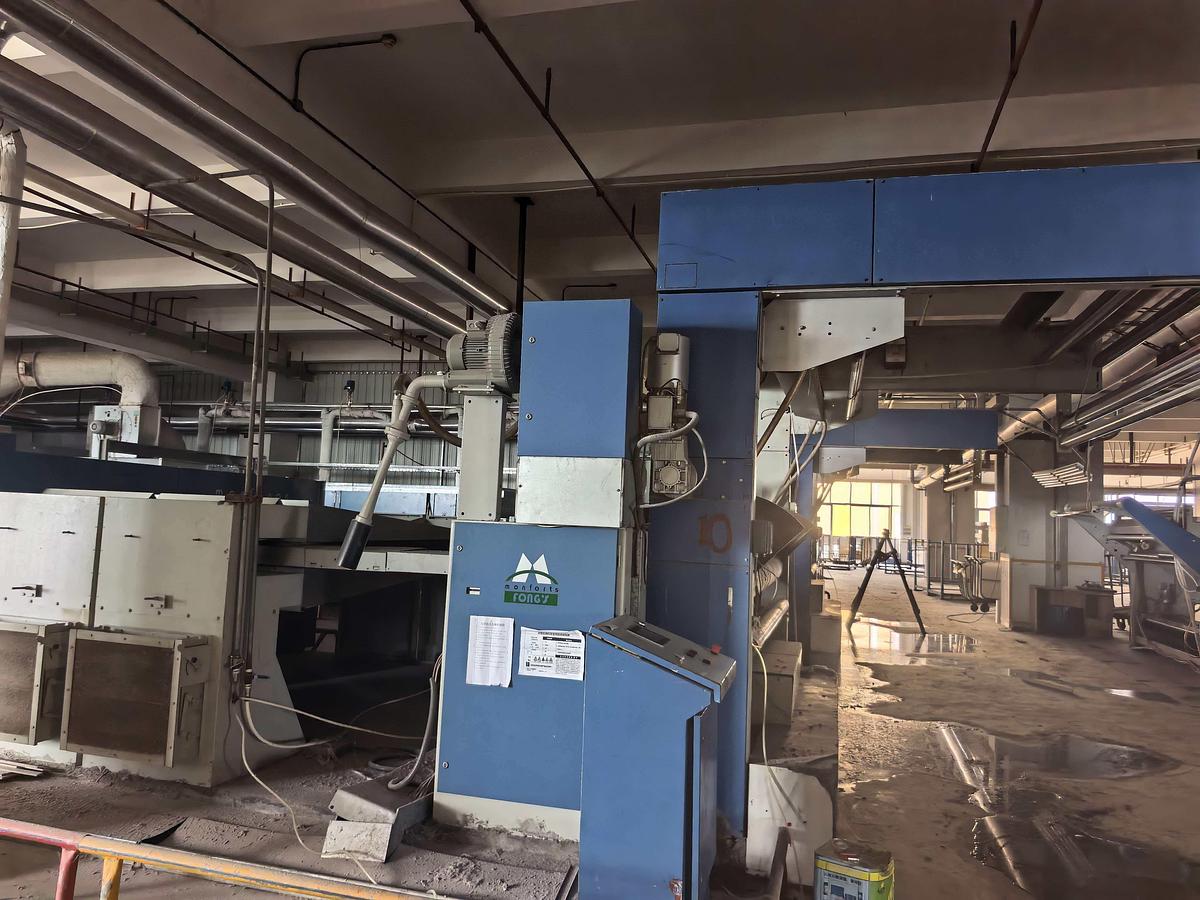 Used Monfongs stenter for fabric