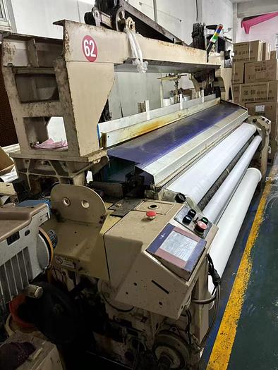 Used 30 sets Tsudakoma water jet loom for fabric