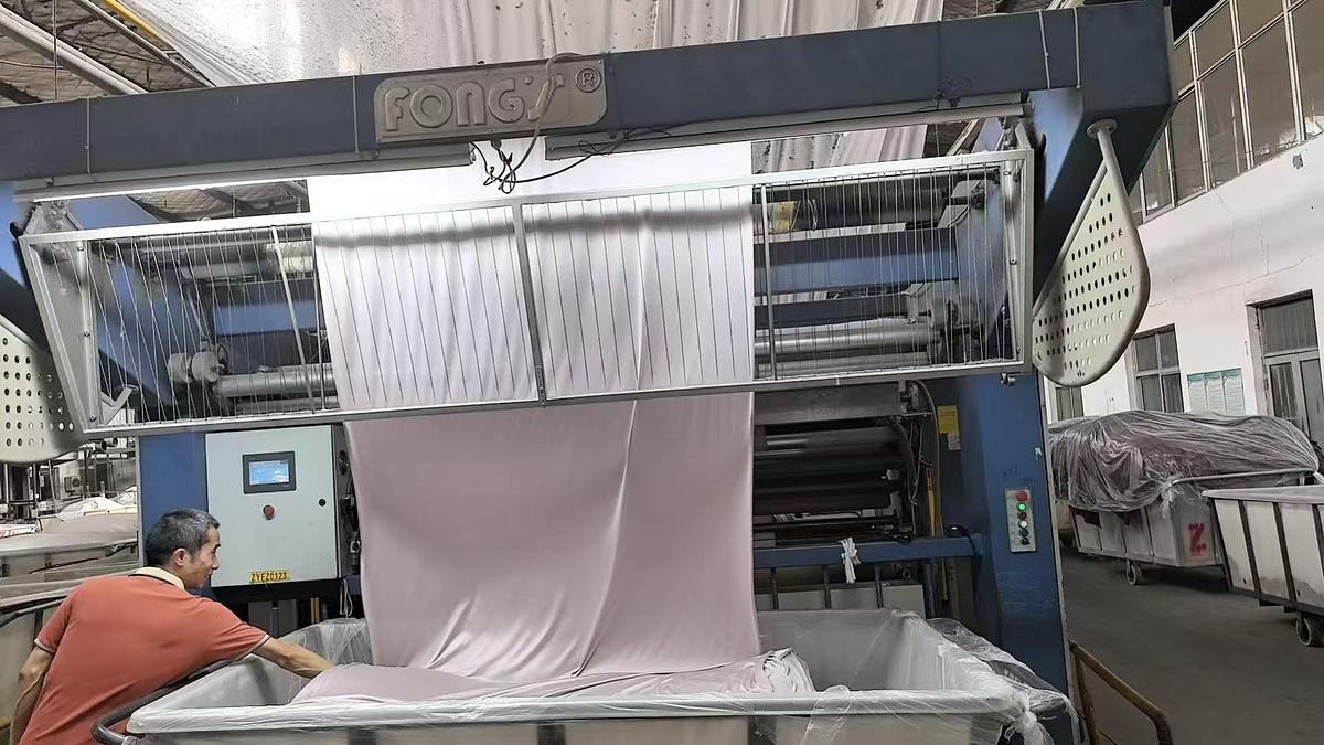 Used Monforts compactor for fabric